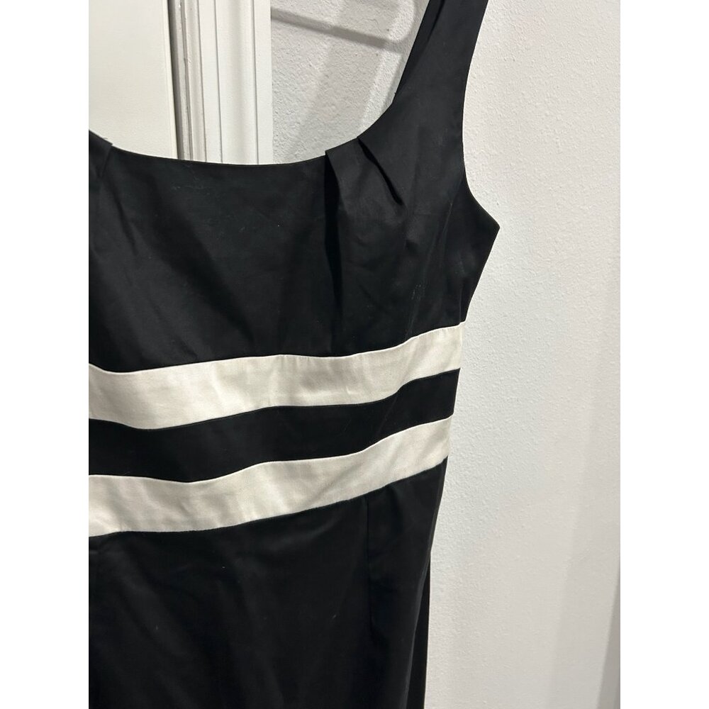 White House Black Market NWT Black White Sleeveless Sheath Dress Size 14 - Picture 4 of 9